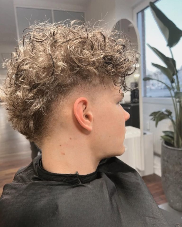 25 Stylish Modern Mullet Hairstyles for Men