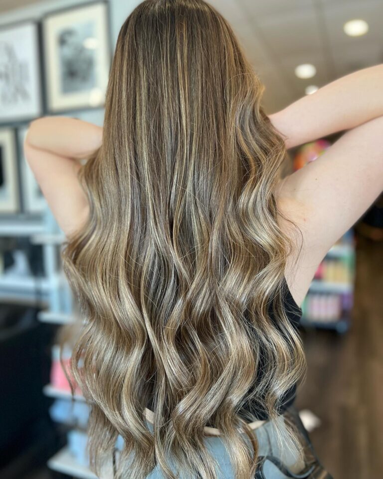 12 Stunning Blonde Highlight Ideas To Brighten Your Look To Try