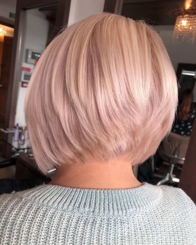 1. Textured Choppy Bob with Layers