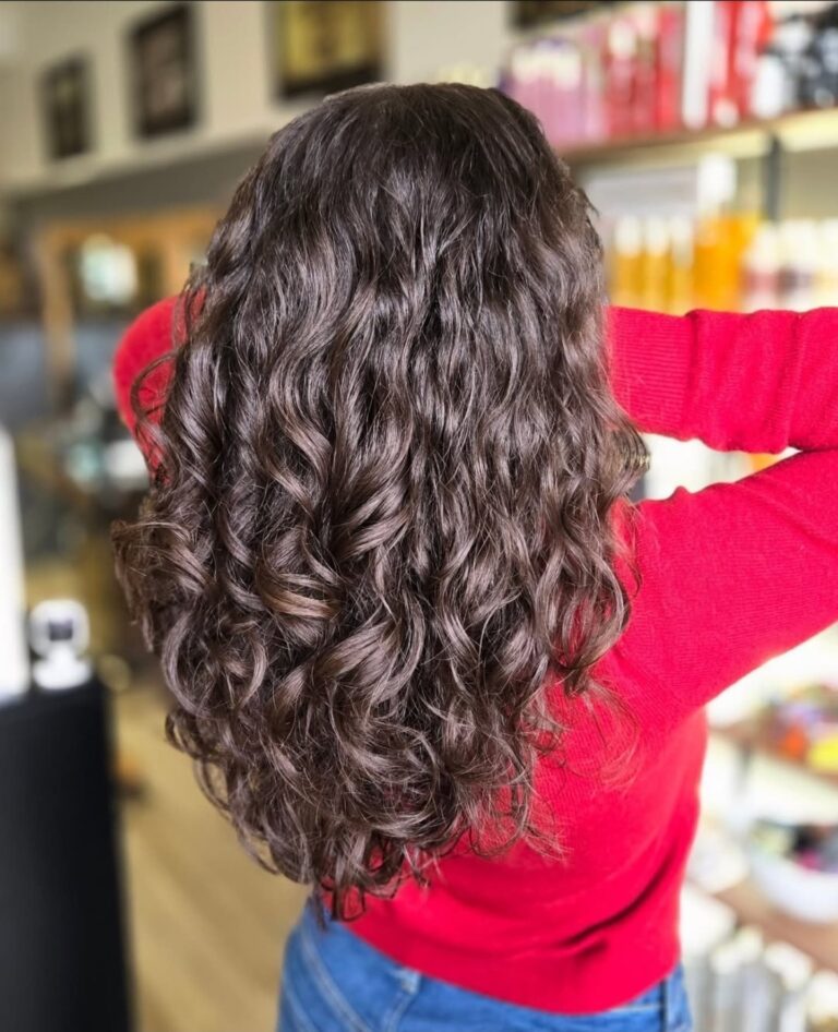12 Natural Curls Hairstyles For Ladies To Try – Embrace Your Texture