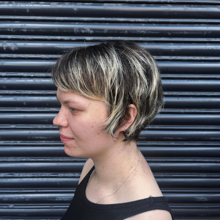 12 Trendy Choppy Bob Hairstyles to Refresh Your Look